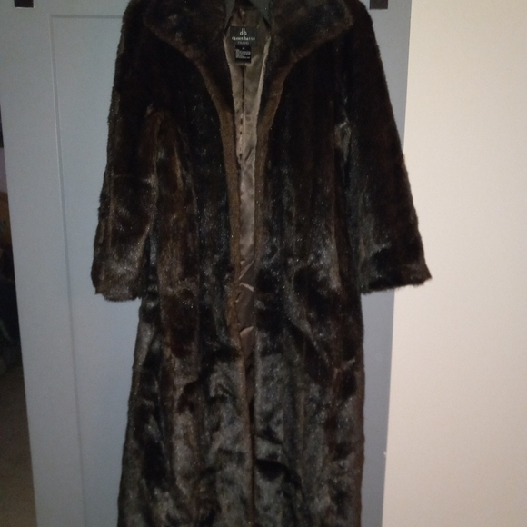 Faux Fur Coat - Picture 3 of 7